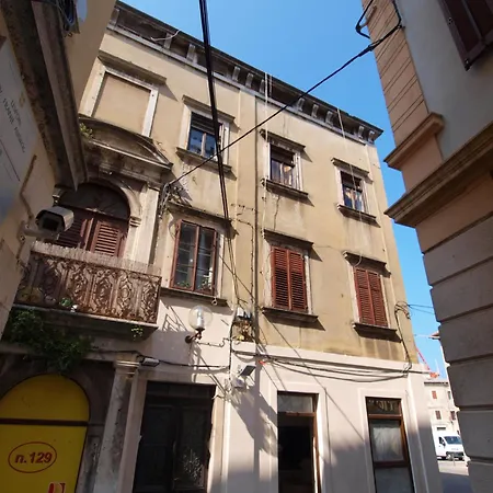 Διαμέρισμα On Main Pedestrian Street *